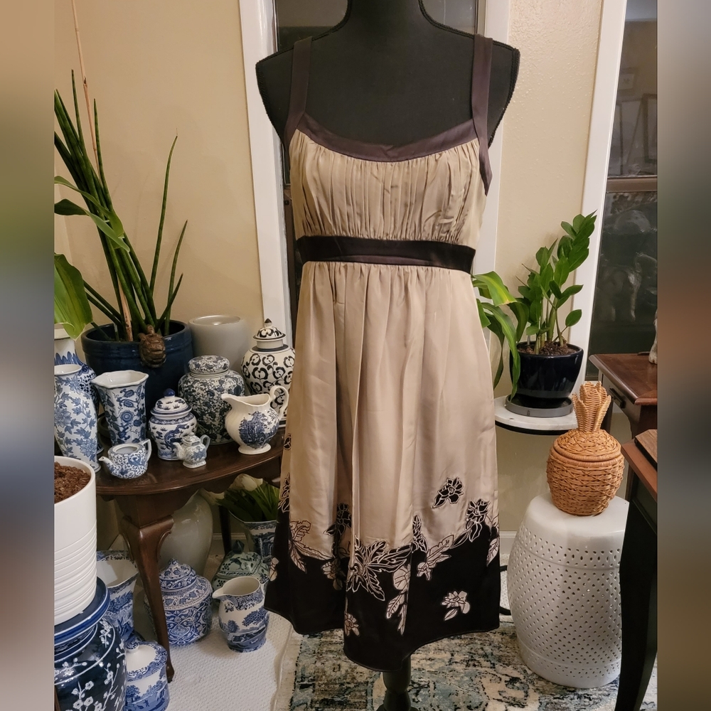 BCBG Tan w/ Black Floral Silk Midi Dress 8